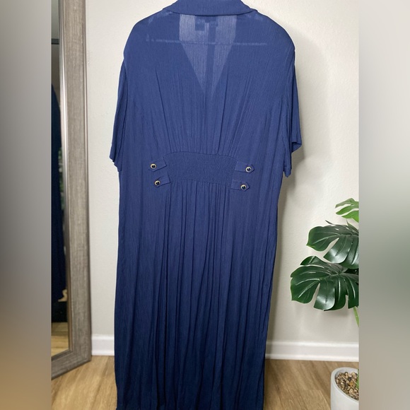 Beautiful Navy Blue Vintage Maci Dress - Picture 4 of 4